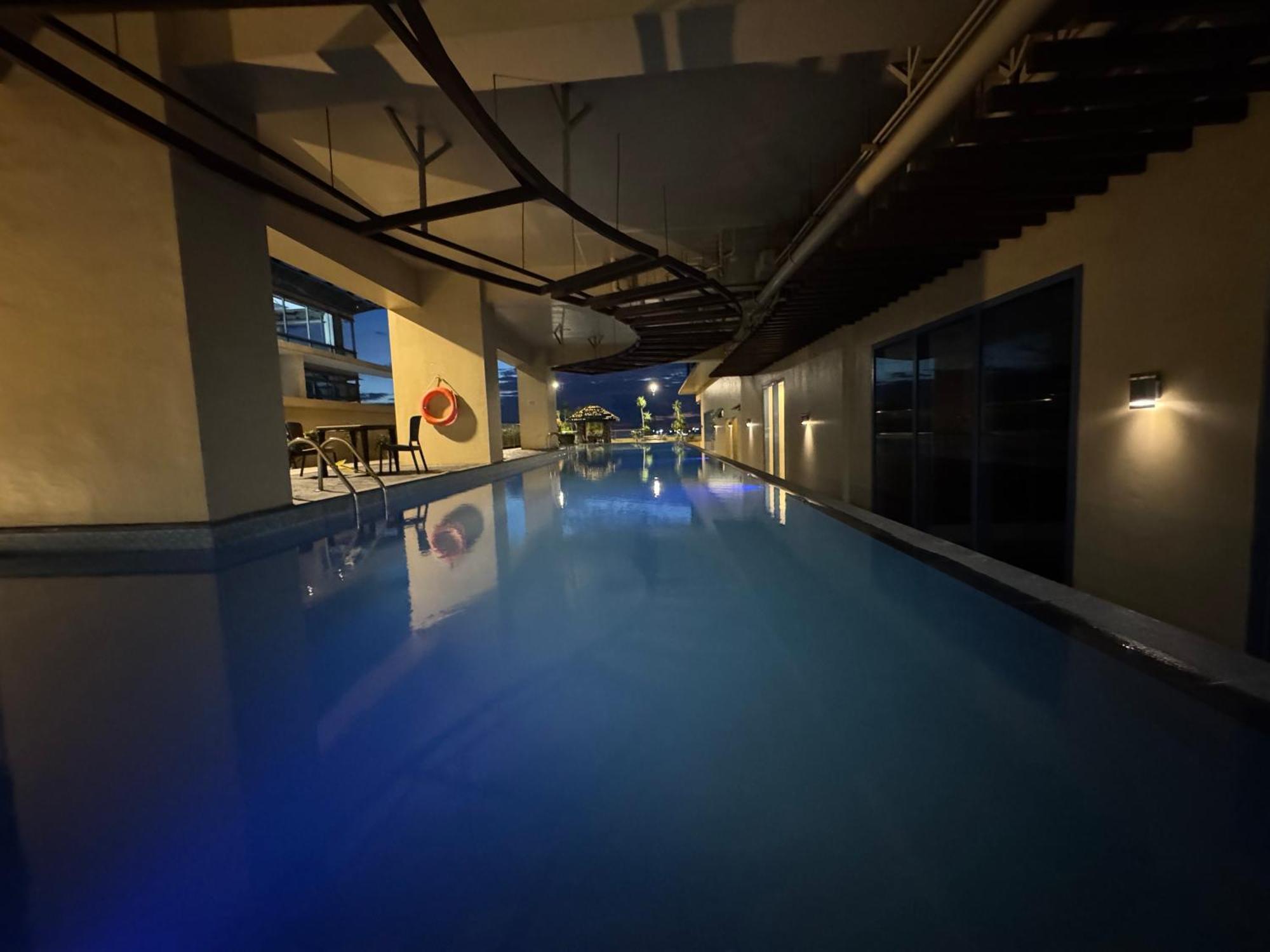 Grand Riviera Suites Manille Extérieur photo